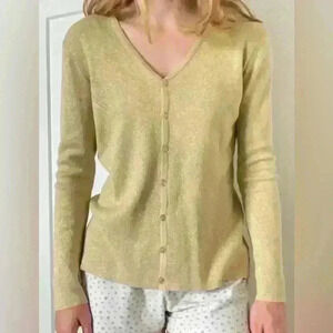 Women’s Northern Isles gold cardigan sweater